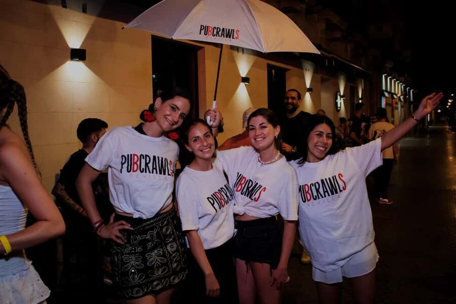 Seville: 3 Bars Pub Crawl + VIP Club Entrance & 3 Free Shots - How the Seville night gets started