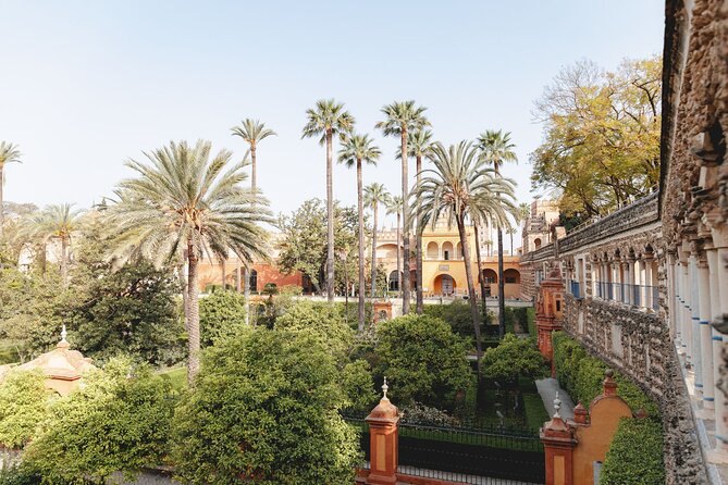 Seville Exclusive Beat the Crowds Guided Alcazar Before Opening - Meeting in Plaza del Triunfo