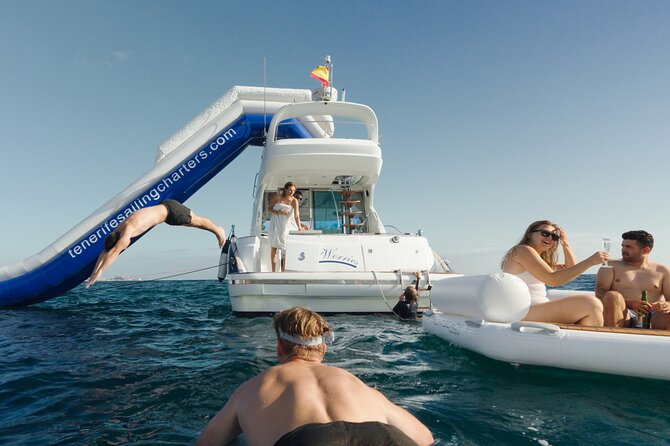 Shared Luxury Yacht Cruise with Champagne and Tapas - A small yacht instead of a crowded boat