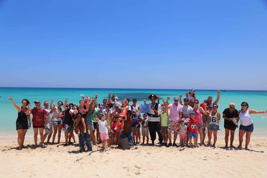 Sharm El-Sheikh: Luxury Ras Mohammed & White Island Cruise - Who will get the most from this trip