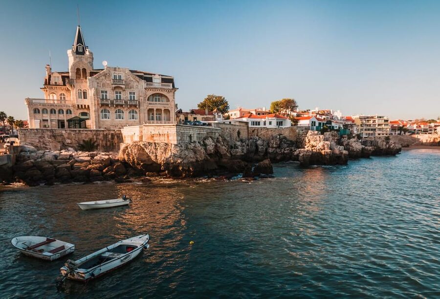 Sintra: Full-Day Deluxe Tour with Pena Palace ticket - Cascais and the Estoril finish