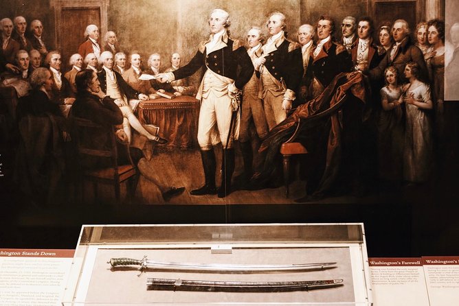 Smithsonian Museum of American History Exclusive Guided Tour - Timing, meeting point, and what to bring