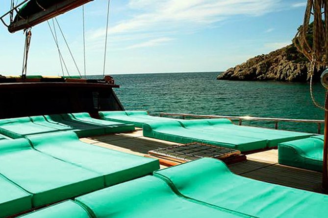 South Fuerteventura VIP Cruise on board a Turkish Gulet - Gui-Gui Beach, the swimming stop