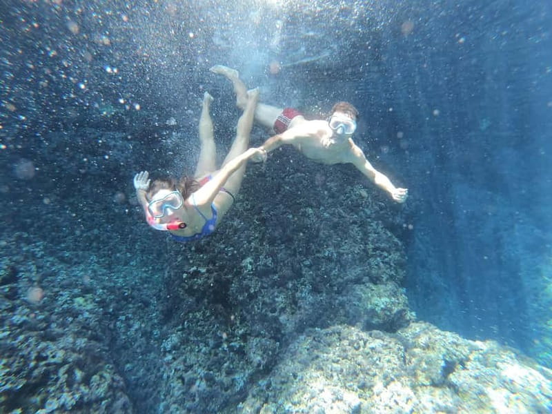 Split: Blue Lagoon & 3 Islands – Premium Speedboat Trip - What the crew adds to the experience