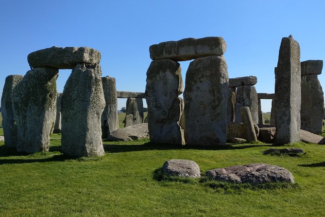 Stonehenge Half-Day luxury guided tour from Bath for 2-8 - Is $206.45 a fair price?