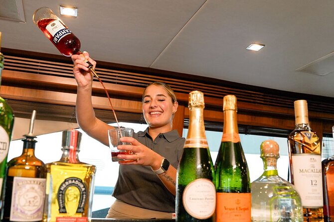 Sunseeker Superyacht: VIP Dining, Premium Drinks & Music - The atmosphere: stylish, social, and sometimes lively