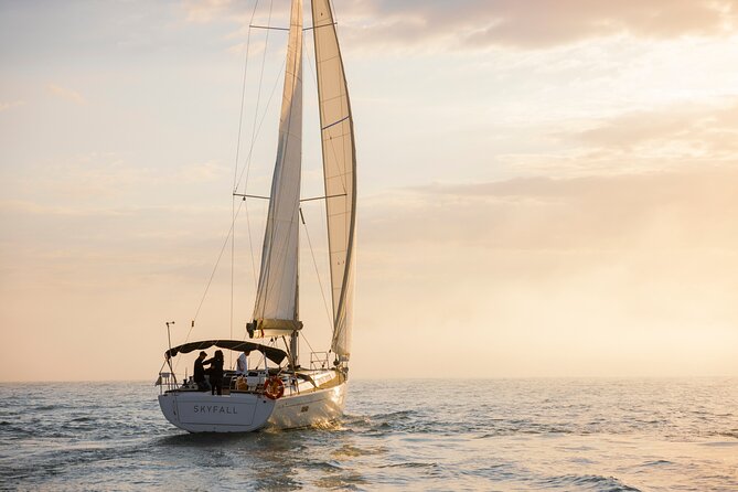 Sunset On A Luxury Sailboat From Port Olimpic - Drinks, snacks, and the practical comfort level