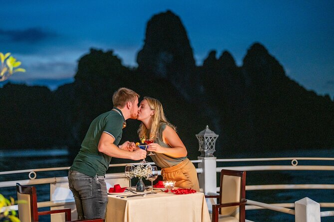 Swan Cruises Ha Long & Bai Tu Long Bay 2D1N - Thien Canh Son Cave - Lunch on the way into Bai Tu Long Bay
