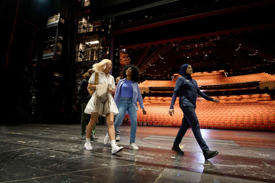 Sydney: Sydney Opera House VIP Backstage Tour and Breakfast - Walking through areas most visitors miss