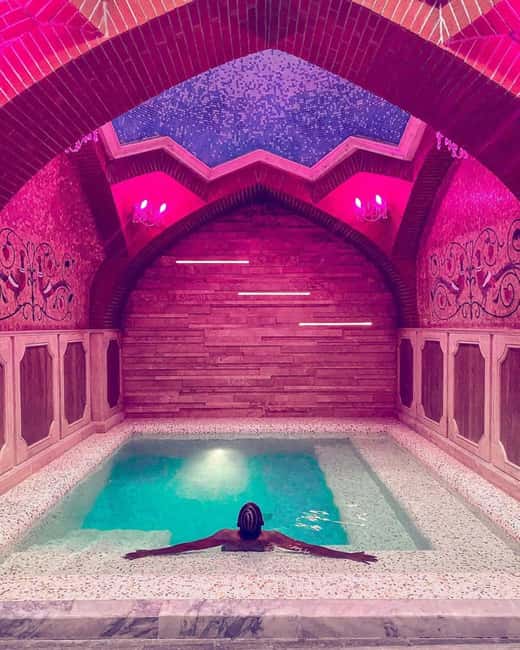 Tbilisi: Luxury Sulfur Bath Ritual with Pickup & Wine - The private sulfur pool at 40 to 45°C