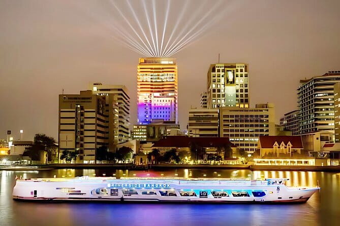 The Luxury White Cruise Experience - Music, cabaret, and Thai classical dance