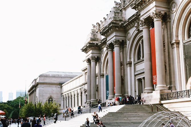 "The Met" Metropolitan Museum of Art Exclusive Guided Tour - European paintings by Vermeer, Picasso, Seurat, and Van Gogh