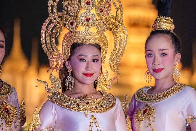 The Newest Luxury 5 Star Bangkok Chaophraya Dinner Cruise - Is $57.03 a fair price?