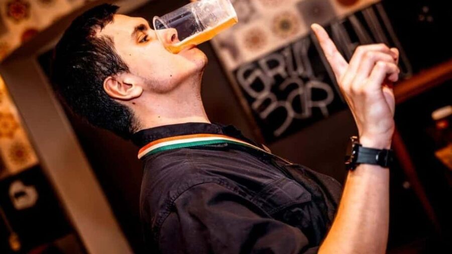 The Original Athens Pub Crawl With VIP Club Entry - Who will enjoy this Athens nightlife tour