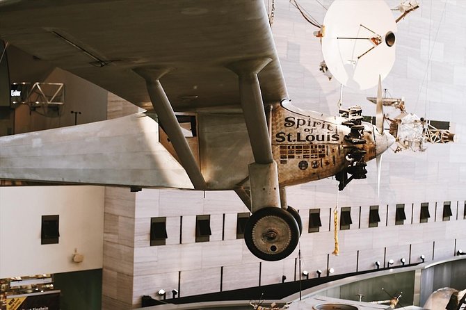 The Smithsonian National Air & Space Museum Exclusive Guided Tour - Why a guided visit helps at this particular museum