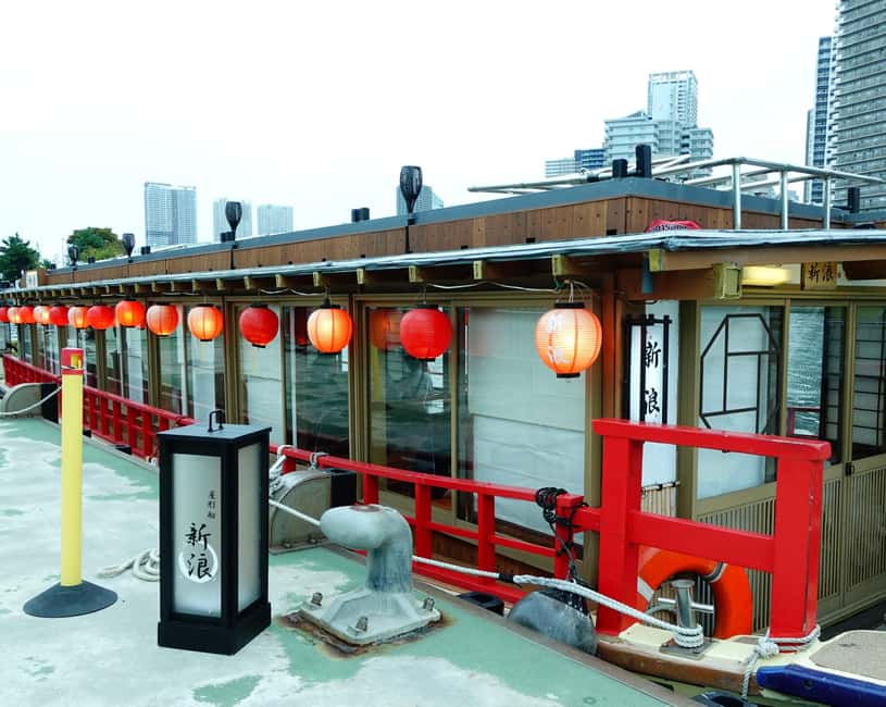 Tokyo: Rainbow Bridge Day Cruise Show and Only Soft Drinks - Unlimited soft drinks, but no lunch or dinner