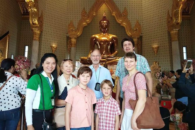Top 3 Must-see Temples in Bangkok Private Tour [Optional Luxury] - Air-conditioned transport matters in Bangkok
