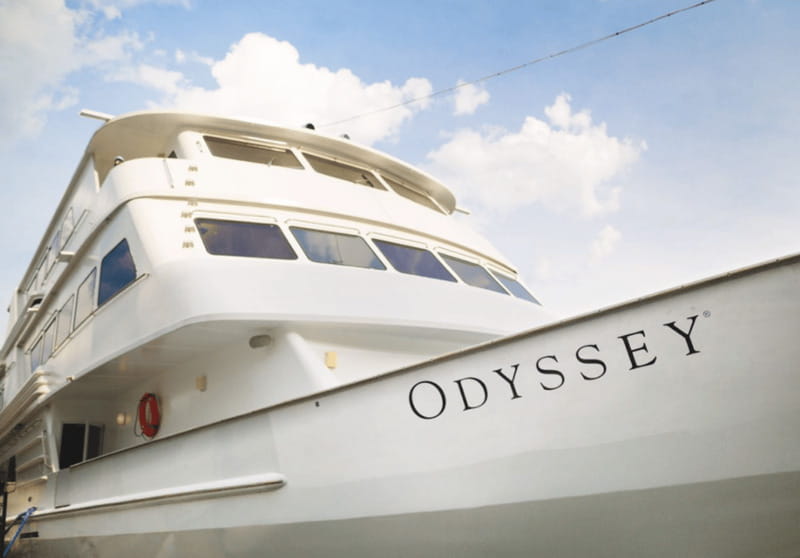 Toronto: Premium Harbor Cruise with Lunch, Brunch, or Dinner - Should you book the Toronto Odyssey?