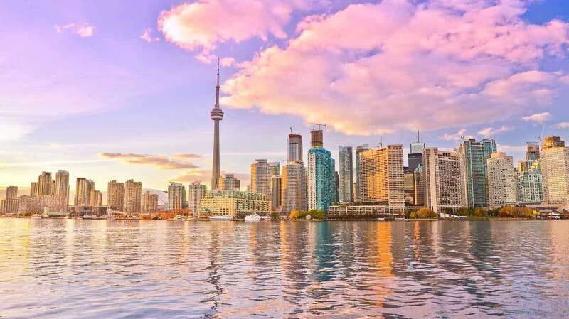 Toronto: Premium Harbor Cruise with Lunch, Brunch, or Dinner - The harbor route and its best views