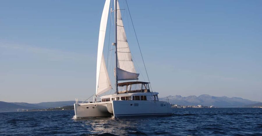 Tromsø: Fjord and Islands Luxury Catamaran Cruise - The captains make the difference