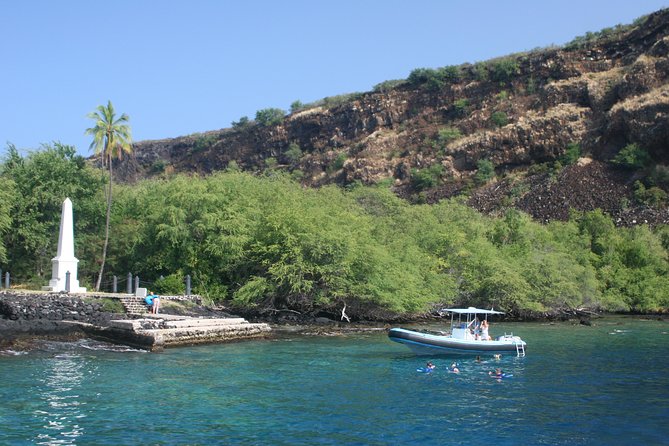 Two Reef Snorkel Trip-See Captain Cook Monument & Sea Caves - Two reefs, two different underwater scenes