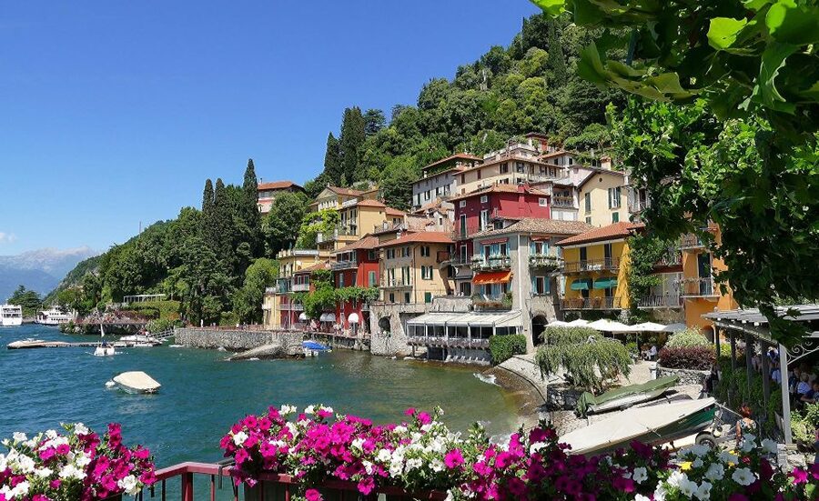 Varenna: Lake Como Premium Shared Cruise - Tremezzo and the first villa views