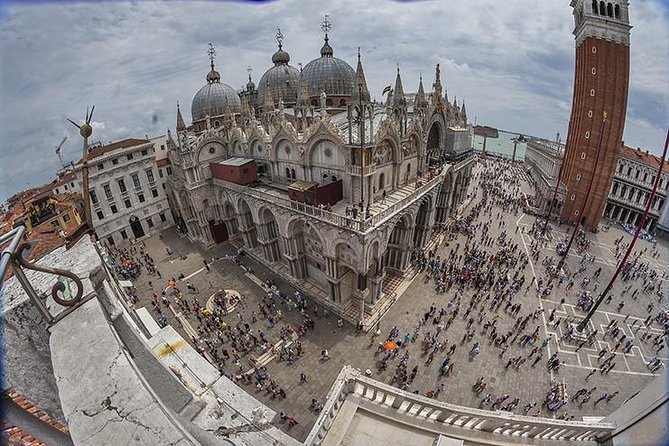 Venice Deluxe Tour - St. Mark’s Square and the old center of power
