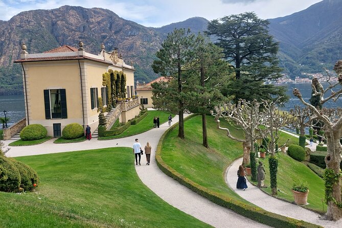 Villa Balbianello & Bellagio Full-Day Tour on Lake Como by boat - Crossing the central lake toward Bellagio