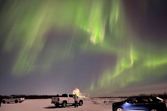 Vip Aurora Adventure from Fairbanks - Photography help from Antonio