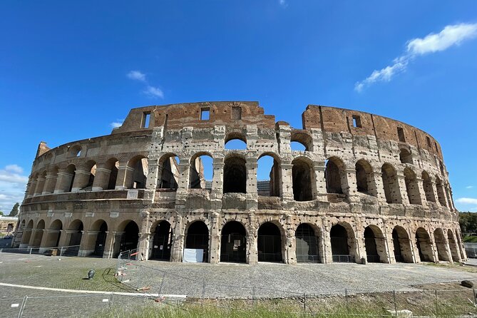 VIP Colosseum Underground and Ancient Rome Small Group Tour - Entering the Colosseum Arena