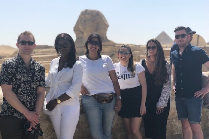 Vip Day Tour to Giza Pyramids, Sphinx, Gem Museum, and Lunch - What the private vehicle changes