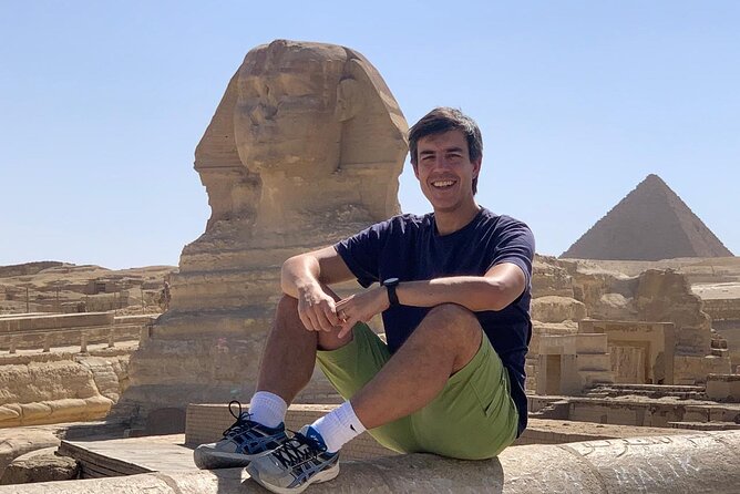 Vip Day Tour to Giza Pyramids, Sphinx, Gem Museum, and Lunch - Giza Pyramids: the day’s big first impression