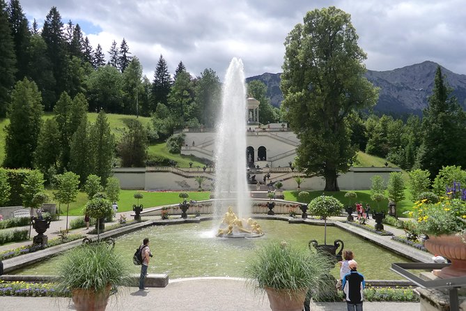 VIP Day Trip Neuschwanstein and Linderhof Castle from Munich - Why this is an efficient castle day from Munich