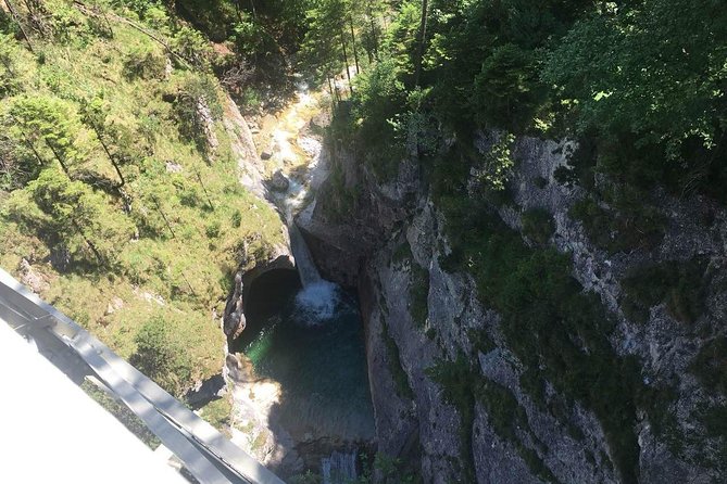 VIP Day Trip Neuschwanstein and Linderhof Castle from Munich - The approach to Neuschwanstein Castle