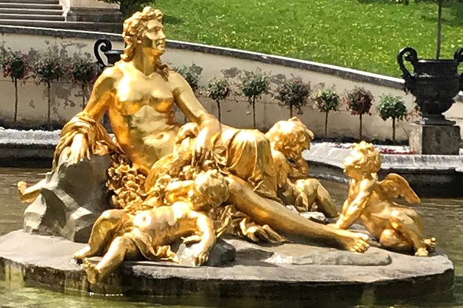 VIP Day Trip Neuschwanstein and Linderhof Castle from Munich - What the castle visit feels like