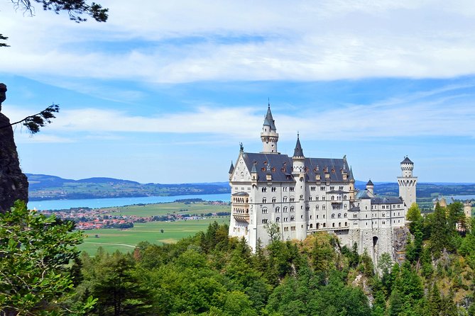 VIP Day Trip Neuschwanstein and Linderhof Castle from Munich - Linderhof Palace: the quieter royal stop