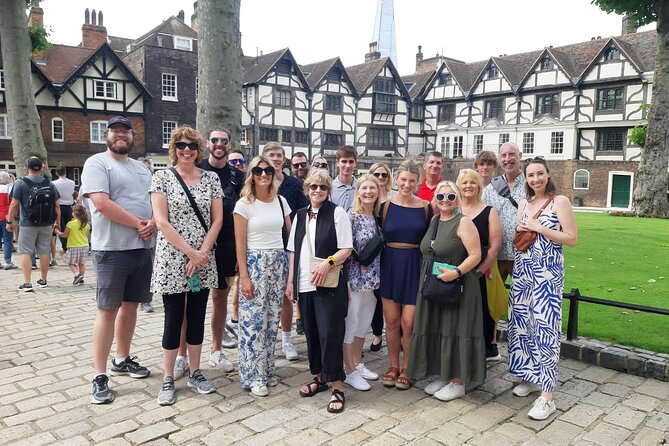 VIP Early Access: Opening Ceremony Tower of London & Bridge Entry - The Crown Jewels Before the Long Lines
