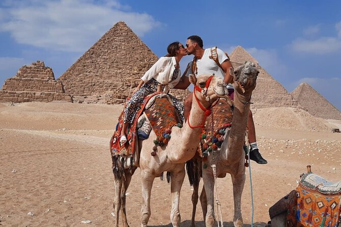 VIP Giza Pyramids, Sphinx, Lunch,Camel Ride & inside 3rd pyramid - The panoramic viewpoint is made for photos