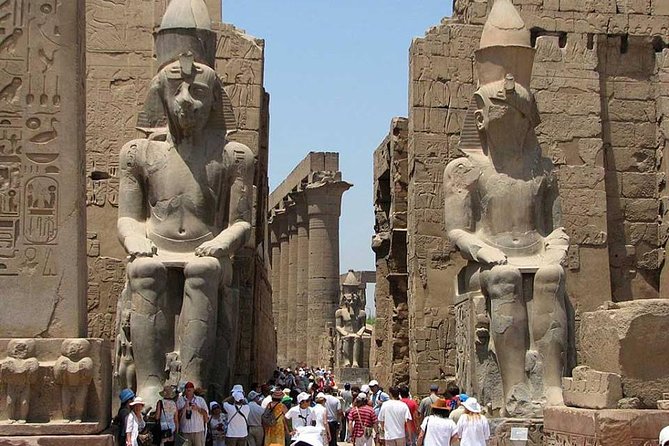 VIP Luxor Day Tour from Hurghada, Small group the top operator - Why the early start matters at Karnak