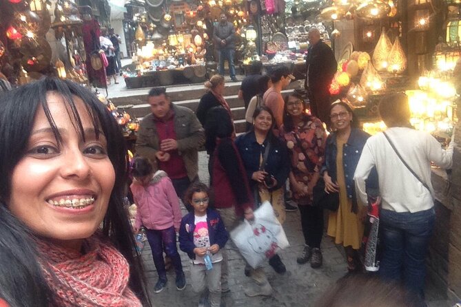 VIP Shopping Private Tour Papyrus Perfume Bazaars and Cotton - Handmade paintings and the gallery stop