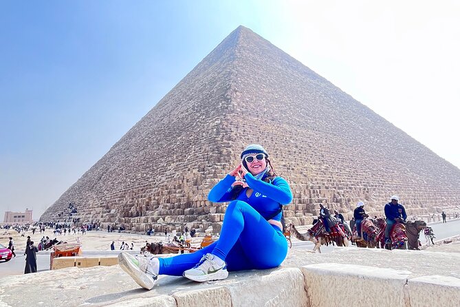 Vip Tour Giza pyramids, sphinx with Camel Ride and Vip lunch - The panorama viewpoint and 30-minute camel ride