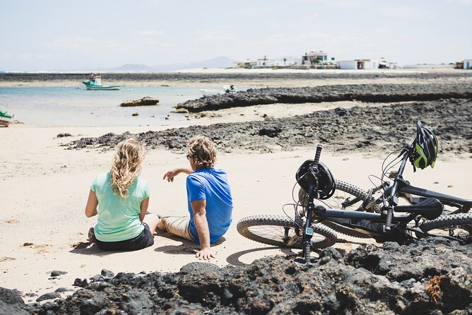 Volcanic Discovery PREMIUM eBike Tour: 35 km - Majanicho and the quiet north shore
