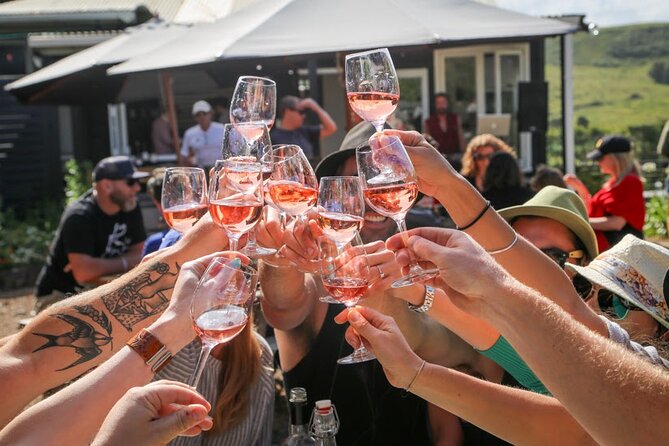 Waiheke Island Premium Wine Tour with Tastings - What happens during the six-hour outing
