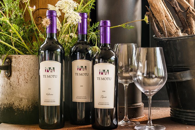Waiheke island Wine Tours - PREMIUM wine tasting MAX 11 clients ! - Three vineyards with three different personalities