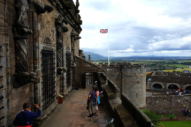 Wallace monument, Stirling Castle, Linlithgow Palace Private Tour - Climbing the Wallace Monument above Stirling