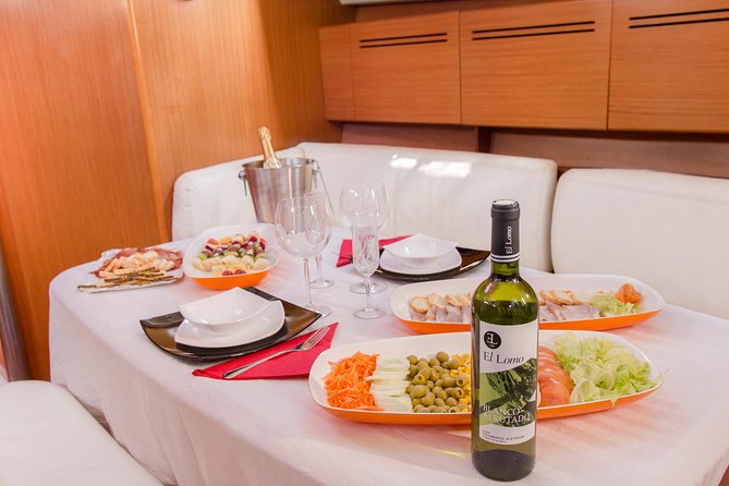 Whales & Dolphins watching in exclusive sailboat - Is $71.35 good value?