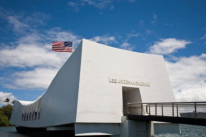 WWII Pearl Harbor Heroes Deluxe Tour - Why this full-day Pearl Harbor plan works