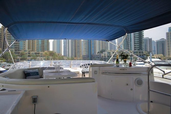 Yacht Trip Dubai : Book 56 ft Premium Yacht up to 21 people - Who will get the most from this yacht charter