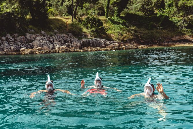 Zadar: 3 Islands Luxury Boat Tour with Aperol Spritz & Snorkeling - The Ugljan and Preko stop
