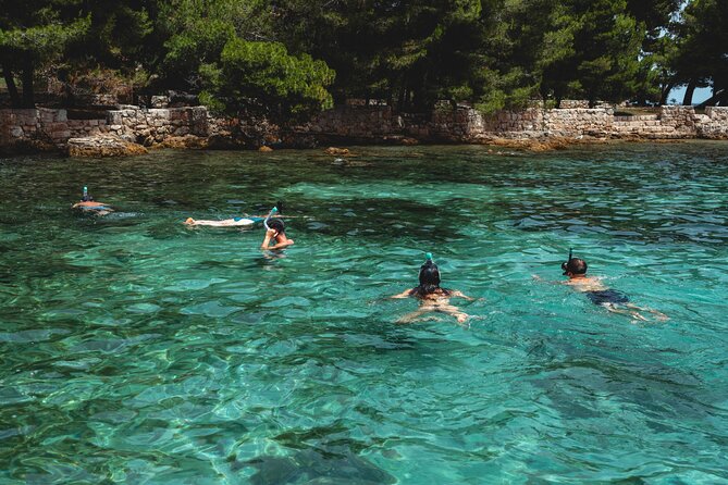 Zadar: 3 Islands Luxury Boat Tour with Aperol Spritz & Snorkeling - Aperol, Prosecco, and time between stops